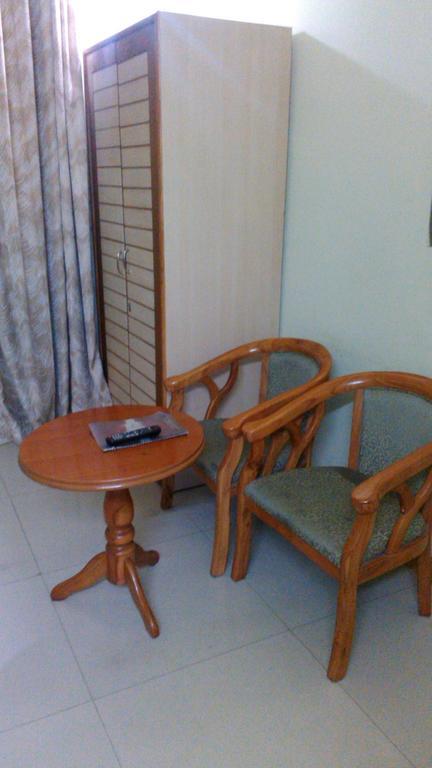 Hotel Kanishka Kanpur Room photo